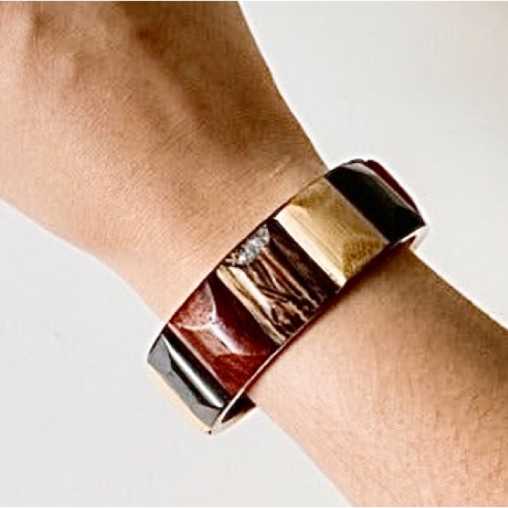 Beautiful Vintage Rustic Carved Wood Rectangle Panel Wide Brass Bangle Bracelet